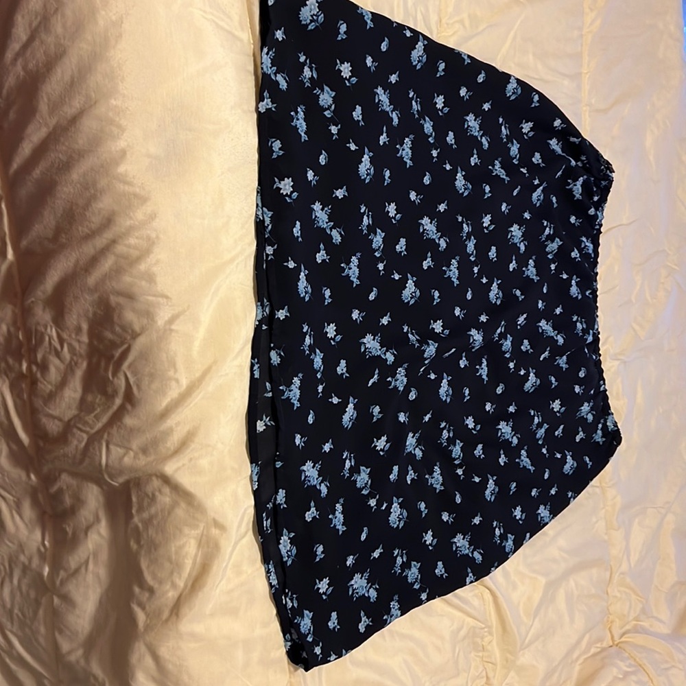 Lined skirt